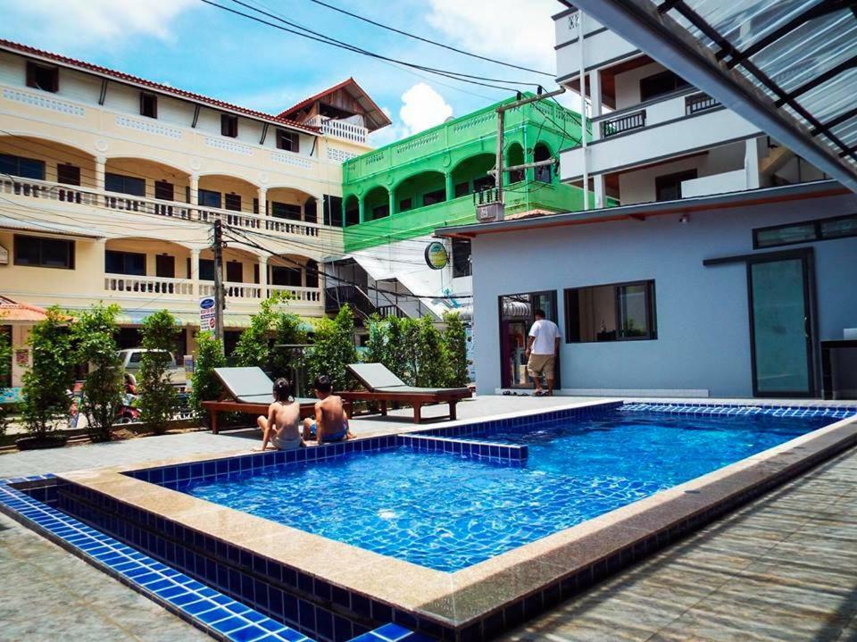 Coconut Grove Hotel Samui 차웽 외부 사진