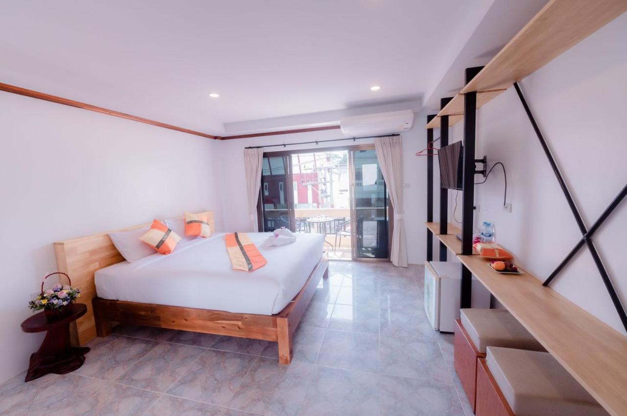 Coconut Grove Hotel Samui 차웽 외부 사진