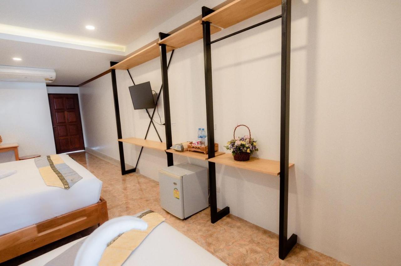 Coconut Grove Hotel Samui 차웽 외부 사진